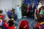 Сотрудники холдинга ЮТЭК подарили особенным детям праздник!